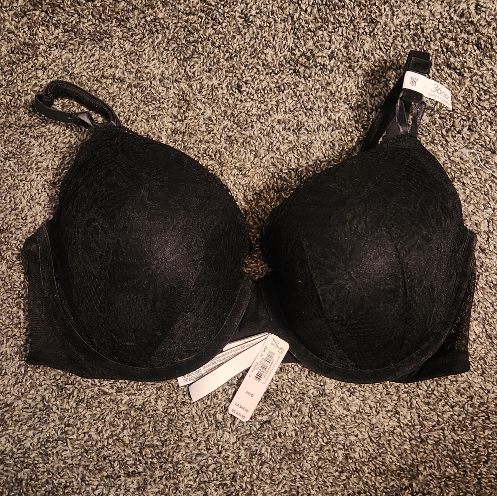 Victorias secret lightly lined bra